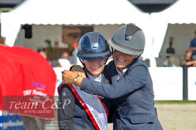 Absolut horses
2. kval. og finale Agria DRF Mesterskab U25 - S1 + S2 Springning Heste
Nøgleord: bennedikte rie truelsen;ceremoni;lap of honour;sofie yderstraede bucka