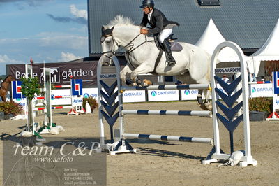 Absolut horses
S1 Springning Heste (145 cm) B1
Nøgleord: hans  ley;kong's alli