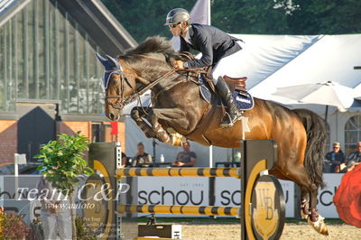Absolut horses
S1 Springning Heste (145 cm) B1
Nøgleord: martin neeergaard;swedish dynamite