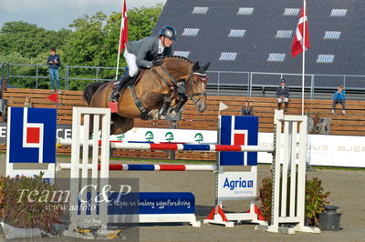 Absolut horses
Mb 130cvm
Nøgleord: kasper  h hansen;zero k