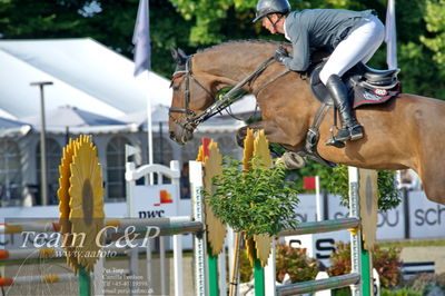 Absolut horses
Mb 130cvm
Nøgleord: kasper  h hansen;zero k
