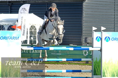 Absolut horses
Mb 130cvm
Nøgleord: emilie mosegaard christiansen;rocket queen z