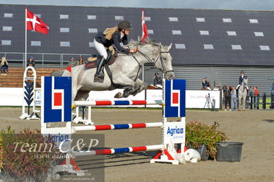 Absolut horses
Mb 130cvm
Nøgleord: emilie mosegaard christiansen;rocket queen z