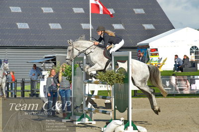 Absolut horses
Mb 130cvm
Nøgleord: emilie mosegaard christiansen;rocket queen z