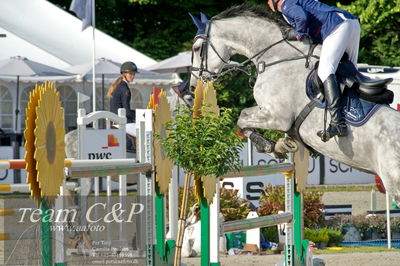 Absolut horses
Mb 130cvm
Nøgleord: jeff paw nielsen;erica