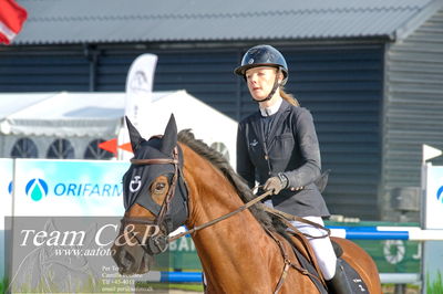 Absolut horses
Mb 130cvm
Nøgleord: natasha tang kaspersen;bøgegårdens graf-top