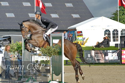 Absolut horses
Mb 130cvm
Nøgleord: adam sparlund olesen;san pedro 15