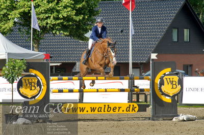 Absolut horses
Mb 130cvm
Nøgleord: rikke andersen;faerdel