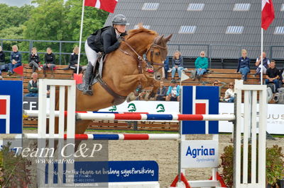 Absolut horses
Mb 130cvm
Nøgleord: cecilie kjær;chintano