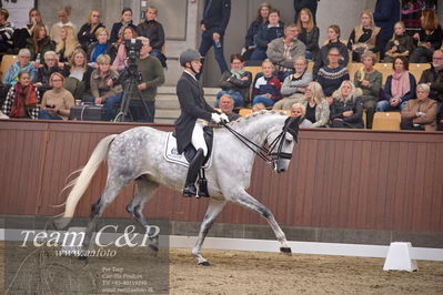 Blue Hors
7 års finale dressur
