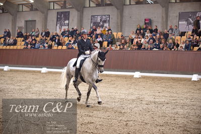 Blue Hors
7 års finale dressur
