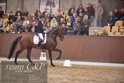 Blue Hors
5års finale dressur
