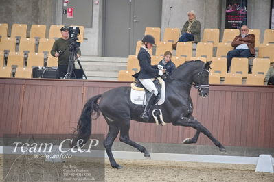 Blue Hors
1. kvl 4års heste dressur
Nøgleord: iron;mette sejbjerg jensen