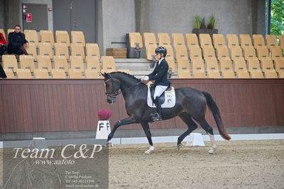 Blue Hors
1. kvl 4års heste dressur
Nøgleord: atterupgaards delahaye;selina solberg vittinghus