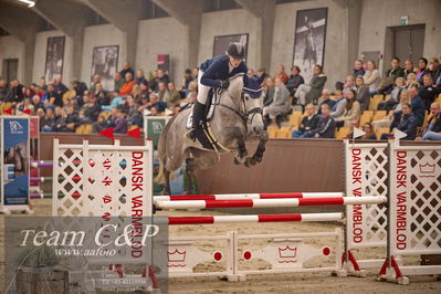 Blue Hors
4års springfinale
Nøgleord: caius de corlato z;sabine korfitz christensen