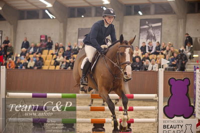 Blue Hors
6års finale spring
Nøgleord: chalotte h;maria bjørnkjær bennedsgaard