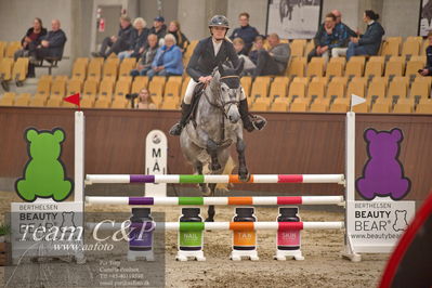 Blue Hors
4 års kvl spring
Nøgleord: calvin kn;kathrine nielsen