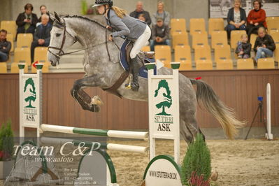 Blue Hors
4 års kvl spring
Nøgleord: liebling;madelen bennetsen