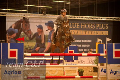Jydske bank box
st clemens ey cup u25 135cm
Nøgleord: astrid svenstrup;bonaparte z