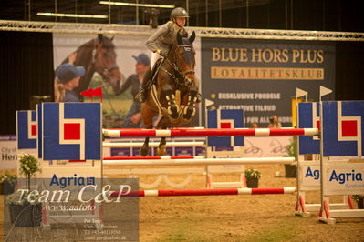 Jydske bank box
st clemens ey cup u25 135cm
Nøgleord: karoline vistensen graversen;libertina