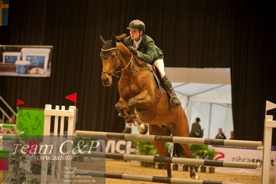 Jydske bank box
st clemens ey cup u25 135cm
Nøgleord: konstantin deeken künnemann;crescendo bv z