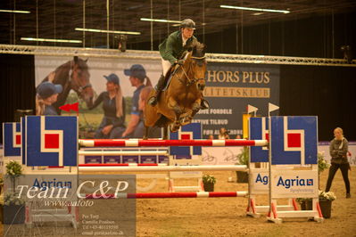Jydske bank box
st clemens ey cup u25 135cm
Nøgleord: konstantin deeken künnemann;crescendo bv z