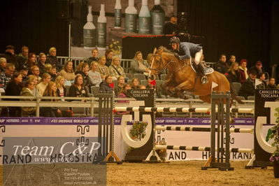 Absolut horses
csi 1 big tour qual 135cm
Nøgleord: ulrich gaarslev;flavie van't suybrouck