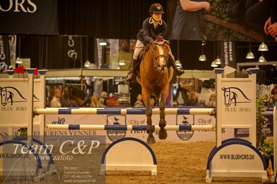 Jydske bank box
CSI1 Small Tour Finale Qual. (238.2.1) 1.25m
Nøgleord: reiko takeda;maybe 112