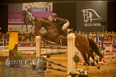 Jydske bank box
CSI1 Small Tour Finale Qual. (238.2.1) 1.25m
Nøgleord: nikoline gulstad;natalon van&#039;t krekenhof