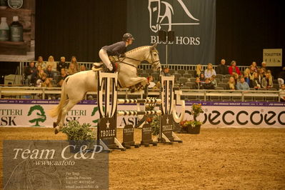 Jydske bank box
CSI1 Small Tour Finale Qual. (238.2.1) 1.25m
Nøgleord: vicky venschott;qienna 3