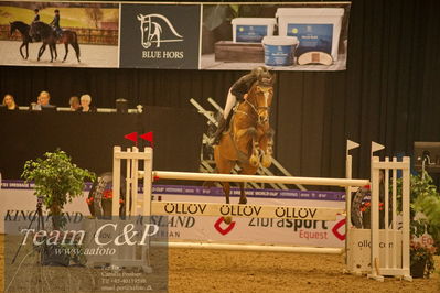Jydske bank box
CSI2 Medium Tour (238.2.1) 1.40m
Nøgleord: lærke isabel godsk;cabrio