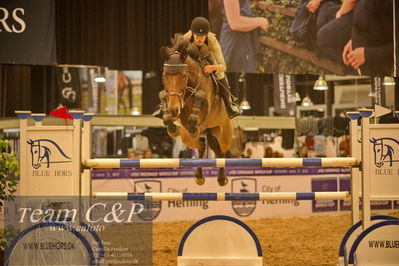 Jydske bank box
CSI2 Medium Tour (238.2.1) 1.40m
Nøgleord: marlene lindblad;annabel 66