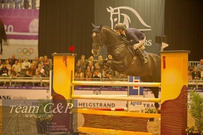 Jydske bank box
CSI2 Medium Tour (238.2.1) 1.40m
Nøgleord: laura aromaa;sparkly diamond