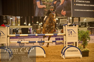 Jydske bank box
CSI2 Medium Tour (238.2.1) 1.40m
Nøgleord: nisse lüneburg;drumiller true blue