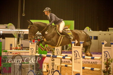 Jydske bank box
St. Clemens EY Cup U25  1.40m
Nøgleord: vicky venschott;quite water