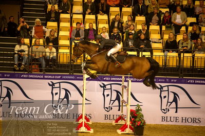Jydske bank box
BEMER Int. AG CSI2 Big Tour GP Qual. (238.2.2) 1.45m
Nøgleord: lars trier kjoeller;dinapo