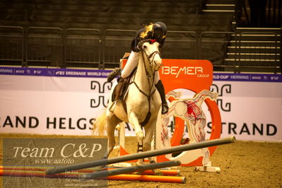 Jydske bank box
BEMER Int. AG CSI2 Big Tour GP Qual. (238.2.2) 1.45m
Nøgleord: benedikte rie truelsen;cassina z