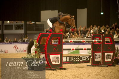 Jydske bank box
Frandsbjerg CSI2 Medium Tour (274.1.5.3) 1.40m
Nøgleord: jennifor fogh pedersersen;oak grove's desperado
