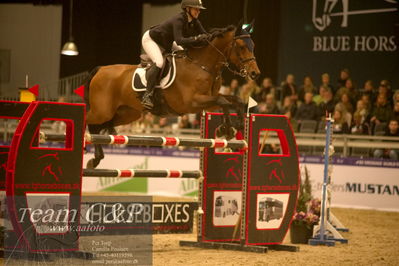 Jydske bank box
Frandsbjerg CSI2 Medium Tour (274.1.5.3) 1.40m
Nøgleord: ada alette braaten johnsen;plietsch