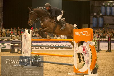Jydske bank box
Frandsbjerg CSI2 Medium Tour (274.1.5.3) 1.40m
Nøgleord: niclas aromaa;ypaejae jercmy