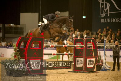 Jydske bank box
Frandsbjerg CSI2 Medium Tour (274.1.5.3) 1.40m
Nøgleord: niclas aromaa;ypaejae jercmy