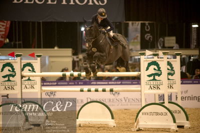 Jydske bank box
Frandsbjerg CSI2 Medium Tour (274.1.5.3) 1.40m
Nøgleord: laura aromaa;sparkly diamond