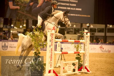 Jydske bank box
Frandsbjerg CSI2 Medium Tour (274.1.5.3) 1.40m
Nøgleord: lennert hauschild;chengdu