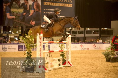 Jydske bank box
Frandsbjerg CSI2 Medium Tour (274.1.5.3) 1.40m
Nøgleord: rie rose lindegren roed;tuscia del poggiosecco