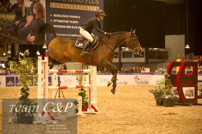 Jydske bank box
Frandsbjerg CSI2 Medium Tour (274.1.5.3) 1.40m
Nøgleord: rie rose lindegren roed;tuscia del poggiosecco