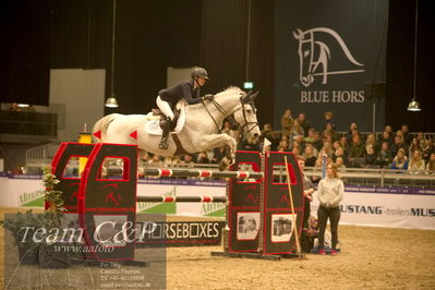 Jydske bank box
Frandsbjerg CSI2 Medium Tour (274.1.5.3) 1.40m
Nøgleord: linn widmark;coleburn