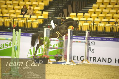 Absolut horses
Skibby HC CSI1 Grand Prix (238.2.2a-GP) 1.40m
Nøgleord: emma stengelshøj jørgensen;unicorn's wilma