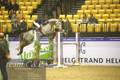 Absolut horses
Skibby HC CSI1 Grand Prix (238.2.2a-GP) 1.40m
Nøgleord: kristian skovrider;otis blue ac/wb