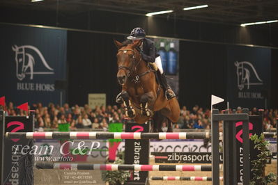 Absolut horses
Zibrasport Equest CSI2 Medium Tour (238.2.1) 1.40m
Nøgleord: mathilde kristine kalland;estolga