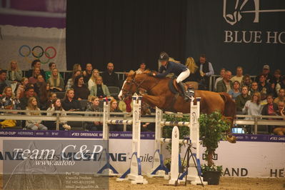 Absolut horses
Zibrasport Equest CSI2 Medium Tour (238.2.1) 1.40m
Nøgleord: madeleine lien